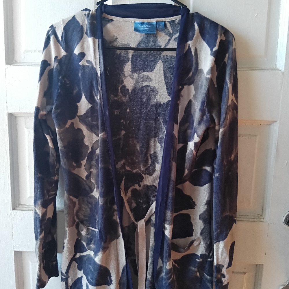 Simply Vera Cardigan